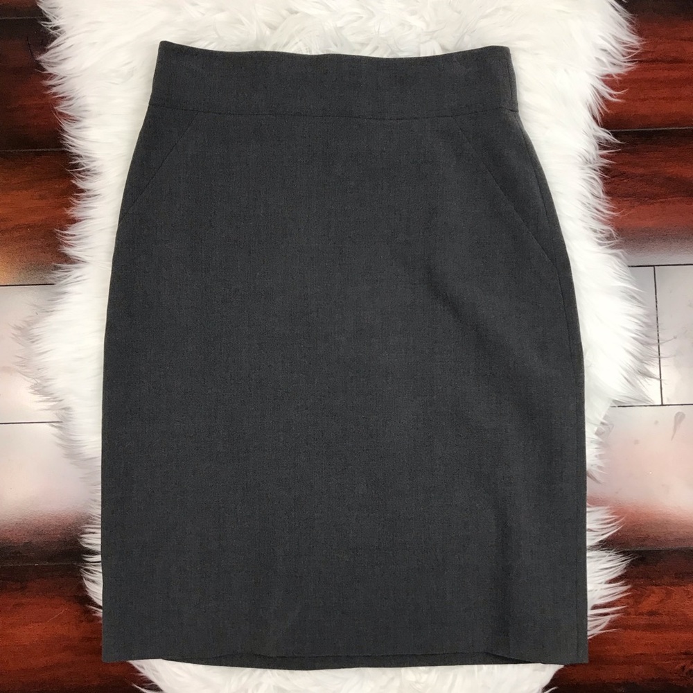 T Tahari Knee Length Gray Modest Skirt 28” Waist